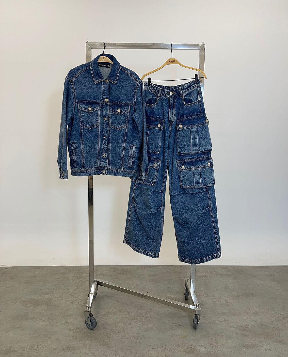 Calça Cargo Utility Jeans