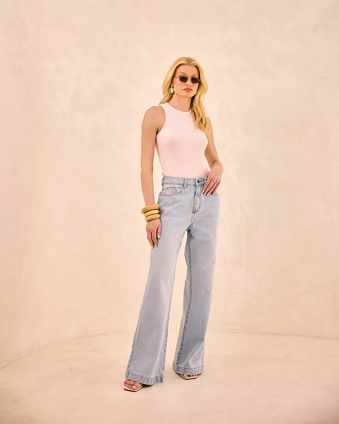 Calça Flare Essence Jeans