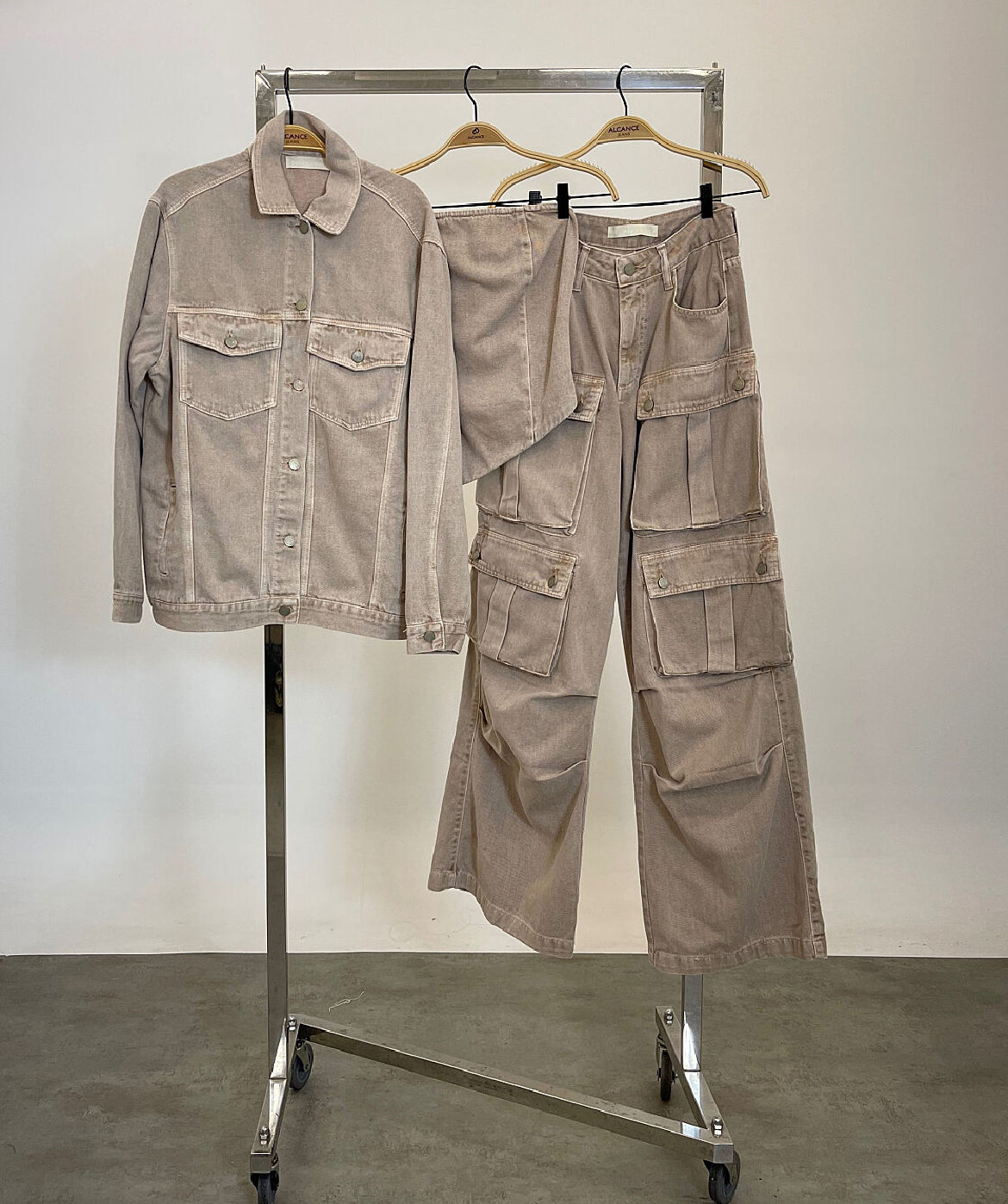 Calça Cargo Utility Jeans