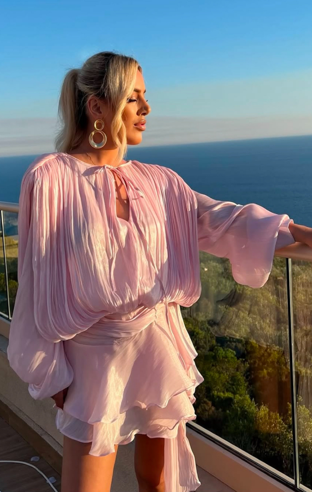 Vestido Boho Chic Zara Gringa Curto Toque de Seda