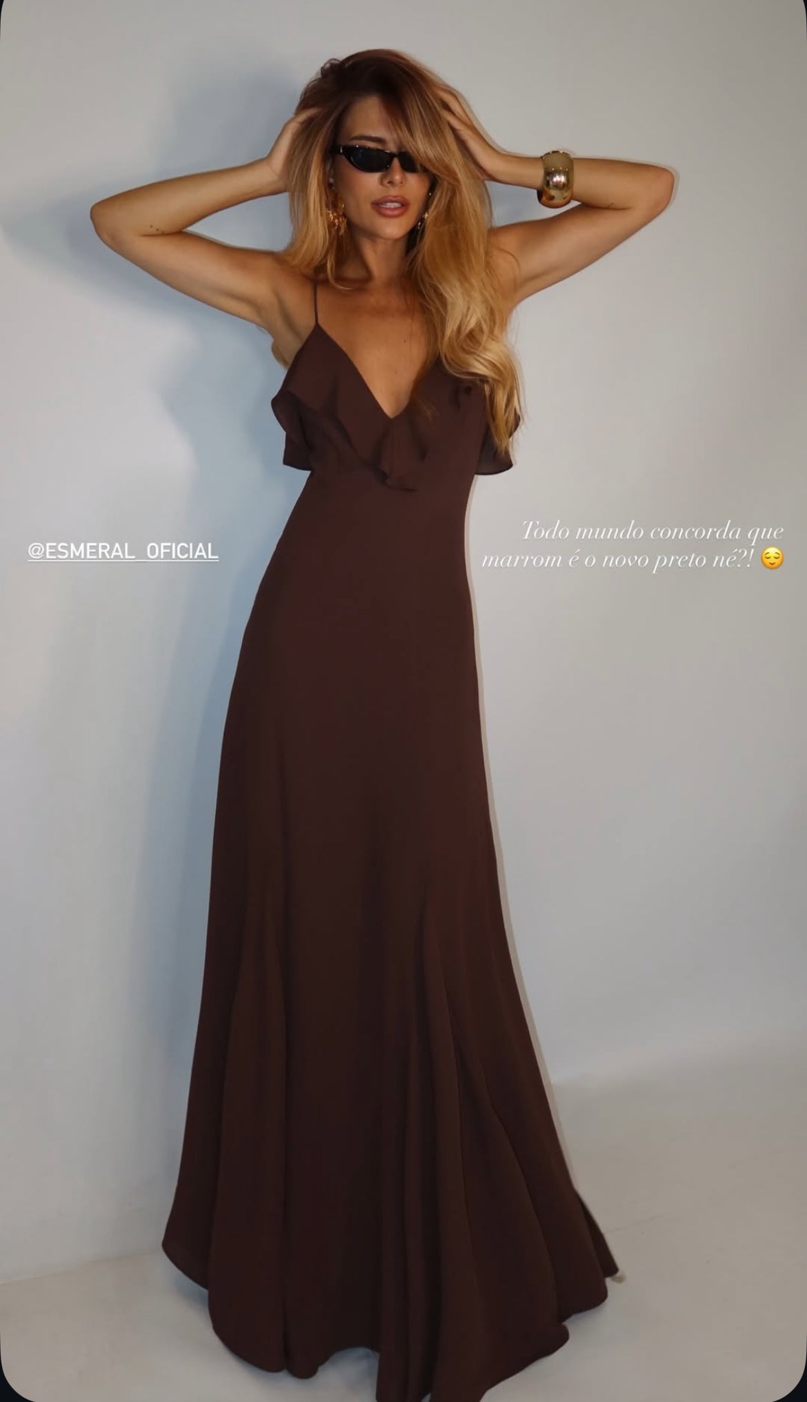 Vestido Longo Babados em Chiffon