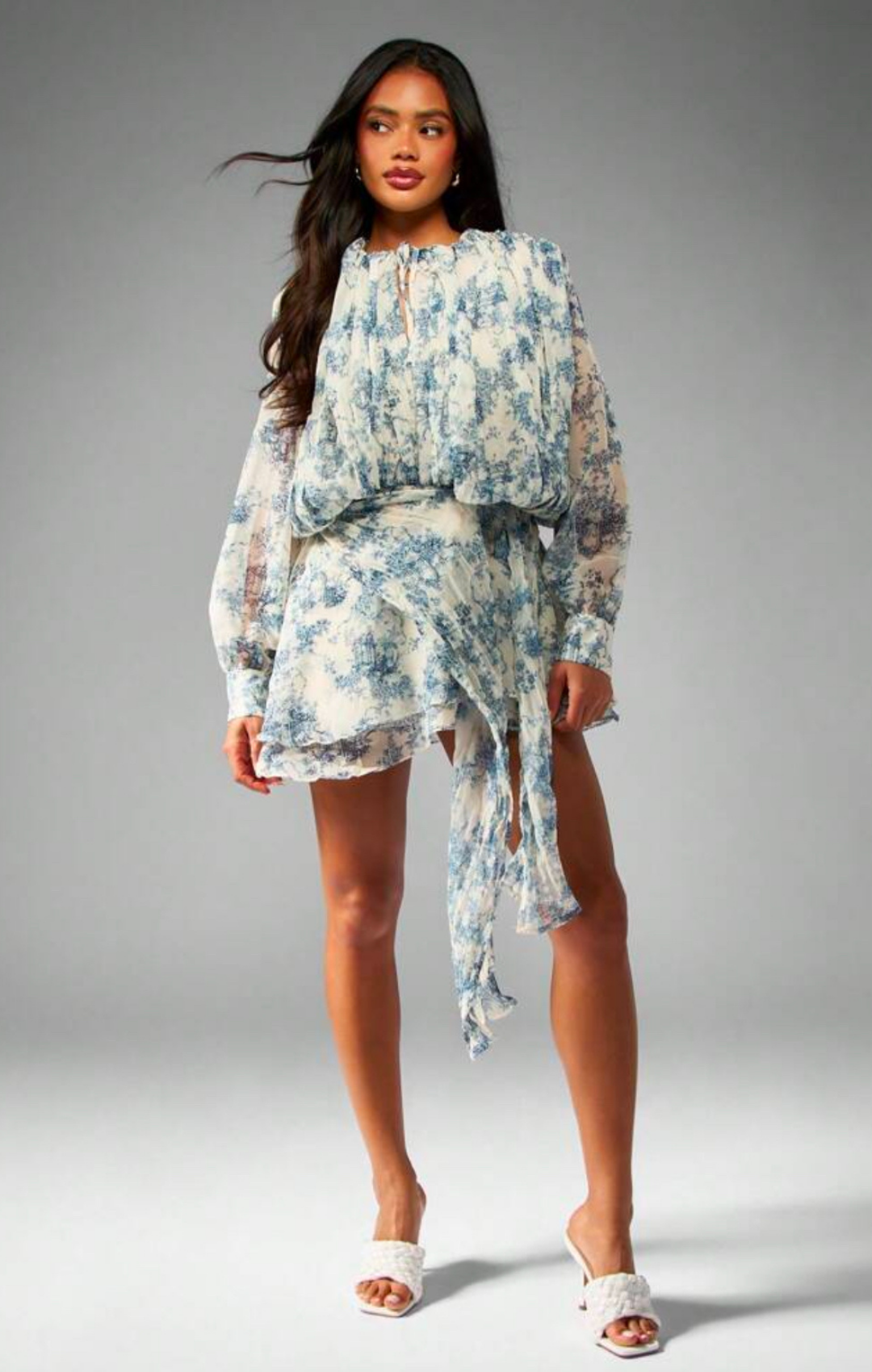 Vestido Boho Chic Zara Gringa Curto Toque de Seda