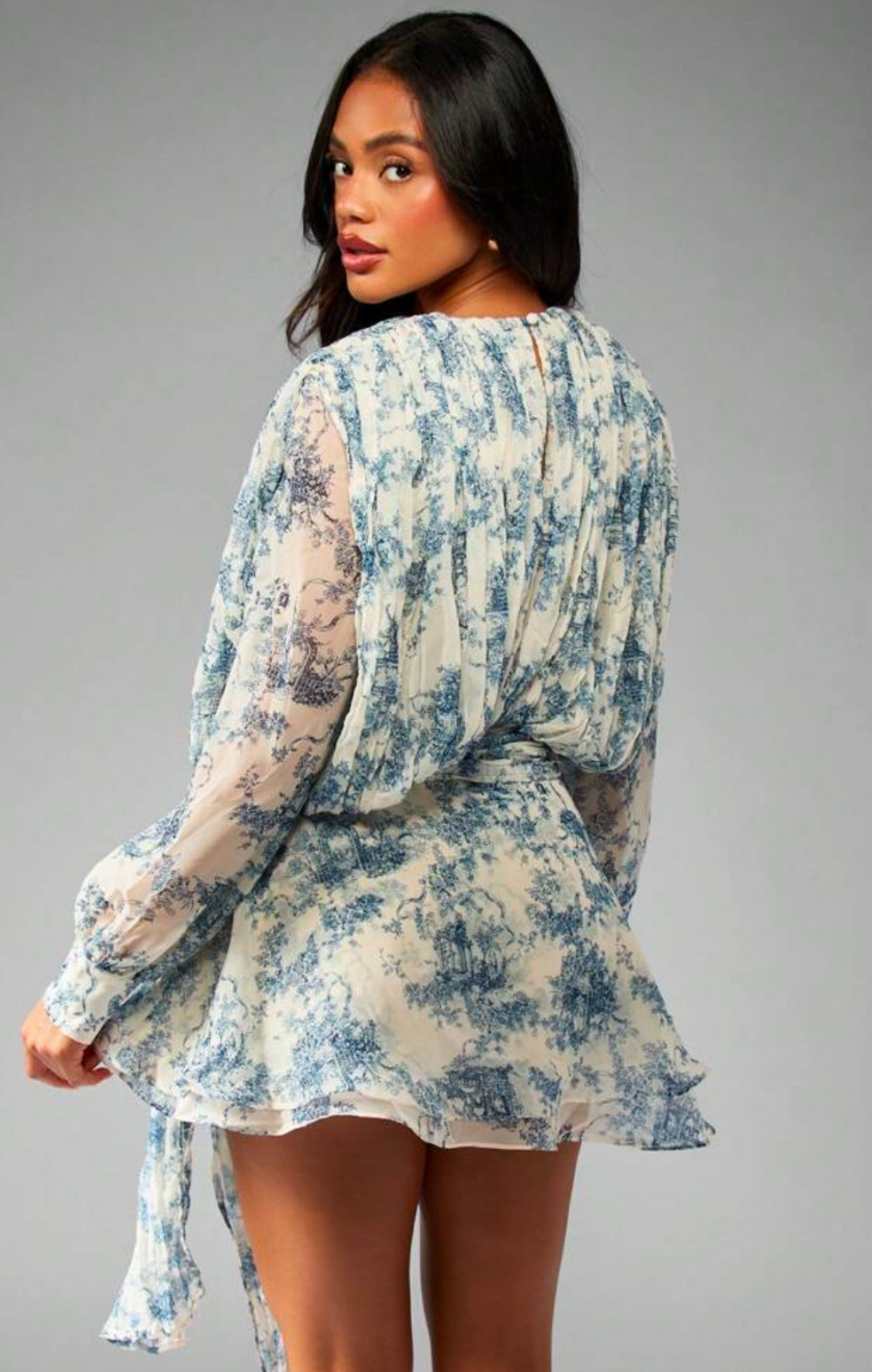 Vestido Boho Chic Zara Gringa Curto Toque de Seda