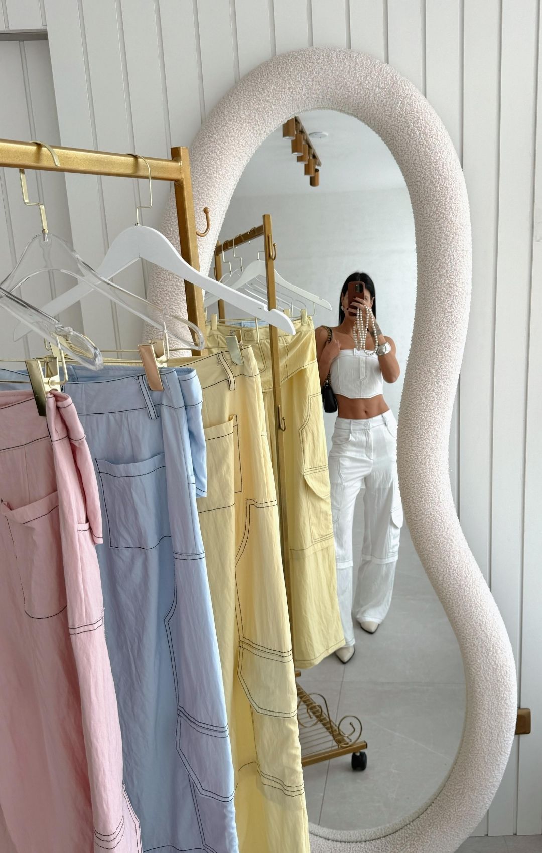Conjunto Top Corset e Calça Cargo em Sarja