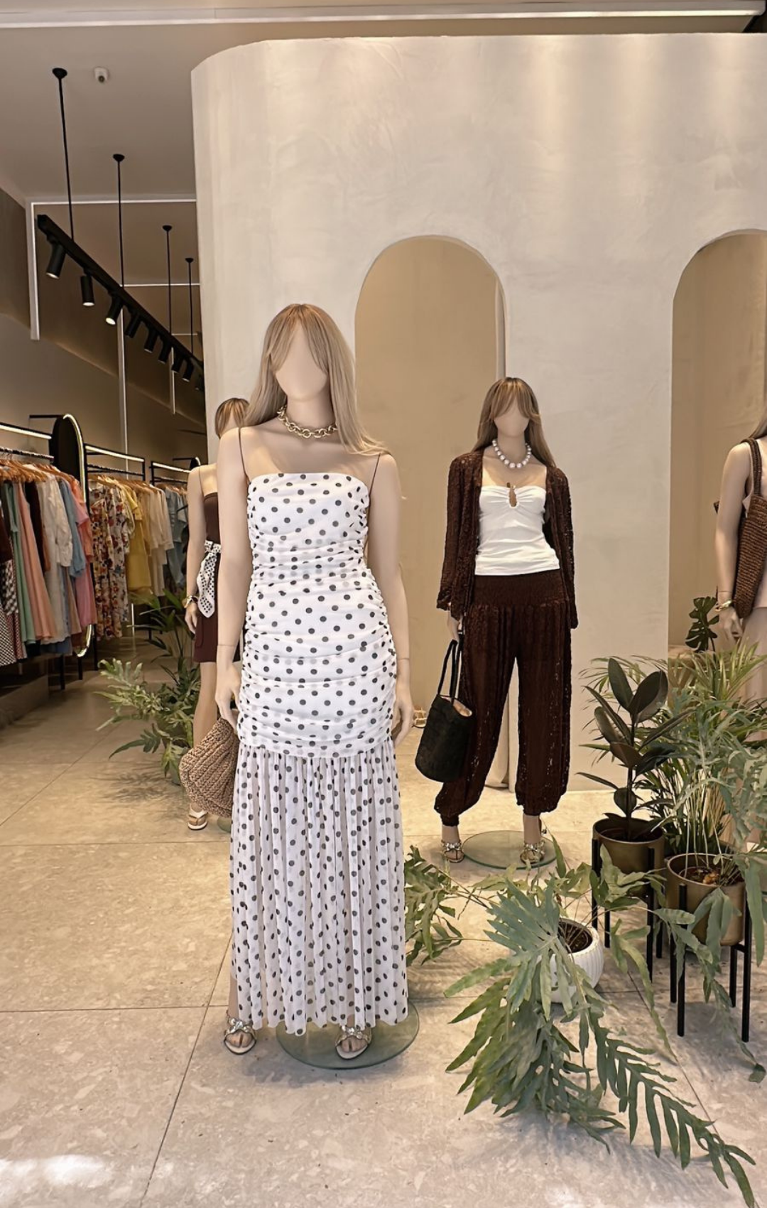 Vestido Franzido Tomara que Caia Poá em Tule