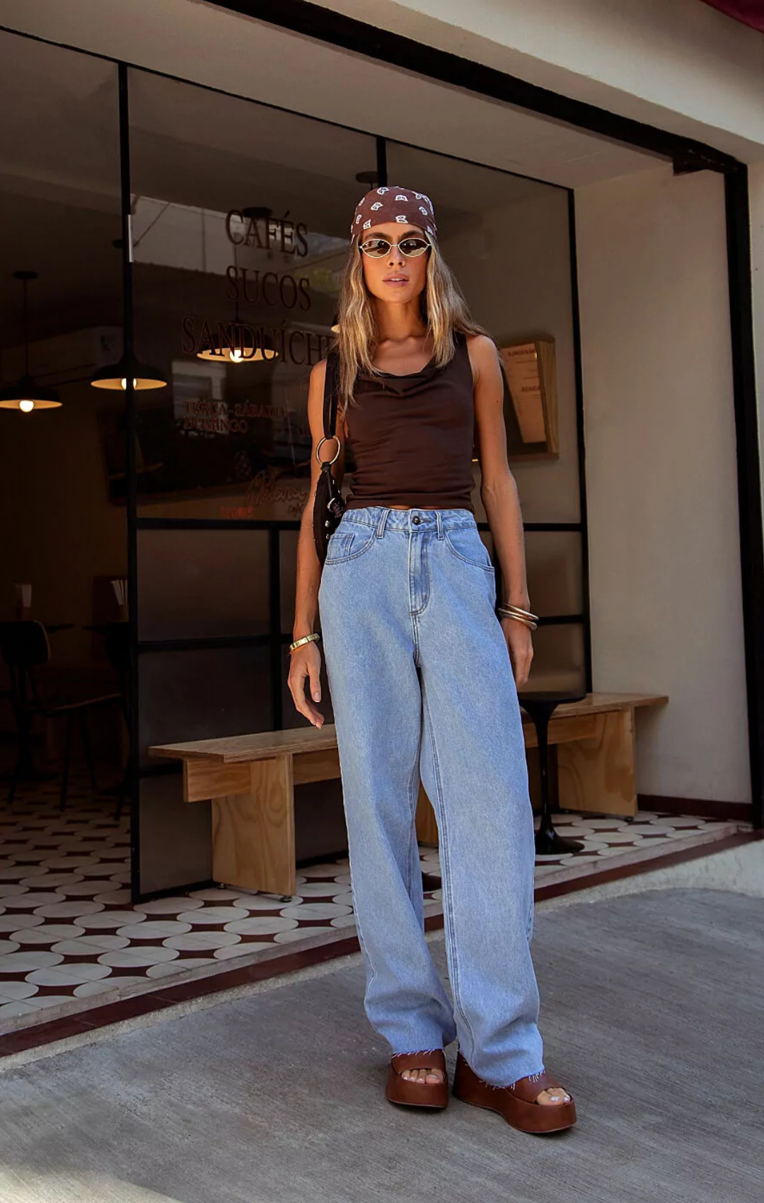 Calça Wide Leg Essentials Jeans